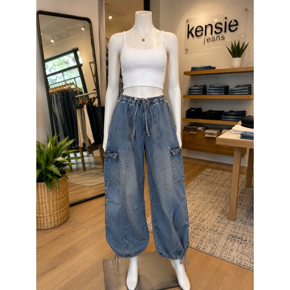 Kensie Jeans Parachute Cargo Jeans Size 10/30 | Y2K Baggy Utility